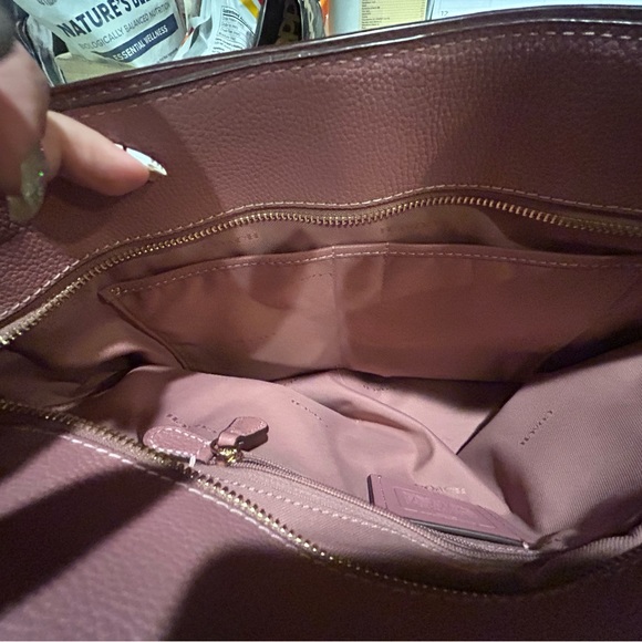 Pink COACH Turnlock Large Ladies Leather Tote - Picture 4 of 7